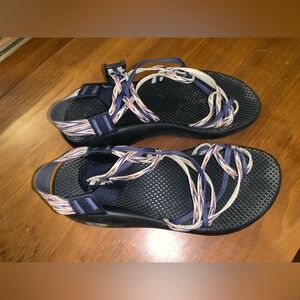 Chacos Women's Sandals with Multicolor blue orange Straps